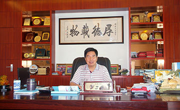 勇立潮頭競風流——記江西銘鑫冶金設(shè)備有限公司董事長李根銘